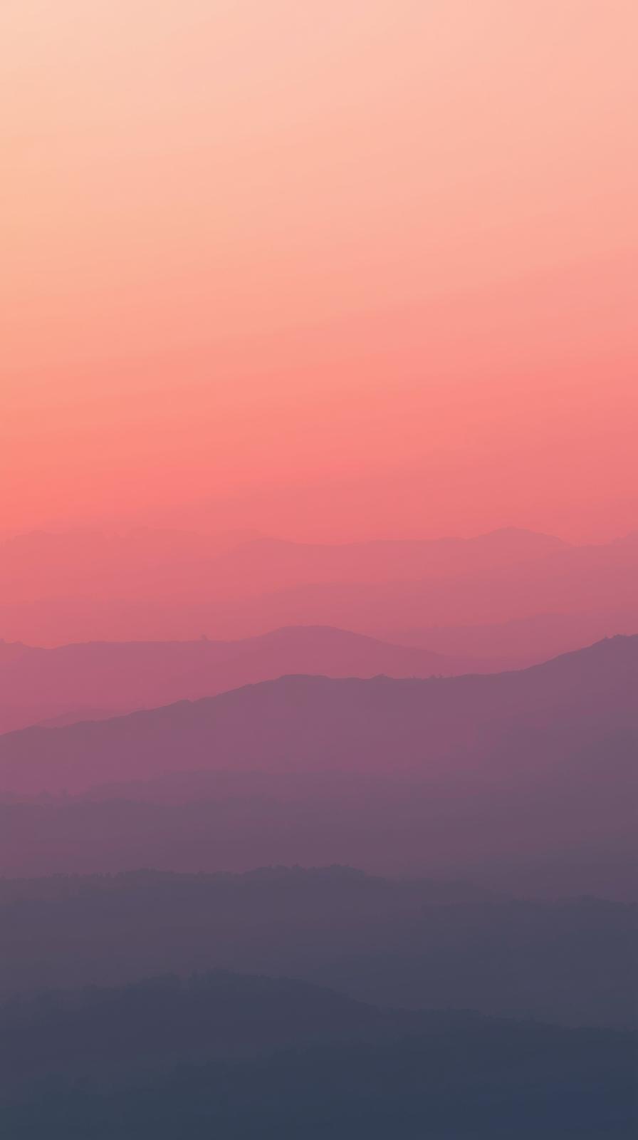 Minimalist Sunset Gradient