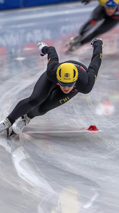 Speed Skating Corner Lean