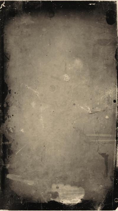 DaguerreotyFilm Grain With Light Leakspe Vignette